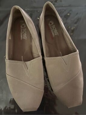 TONS Women's Taupe Slip-On Loafers